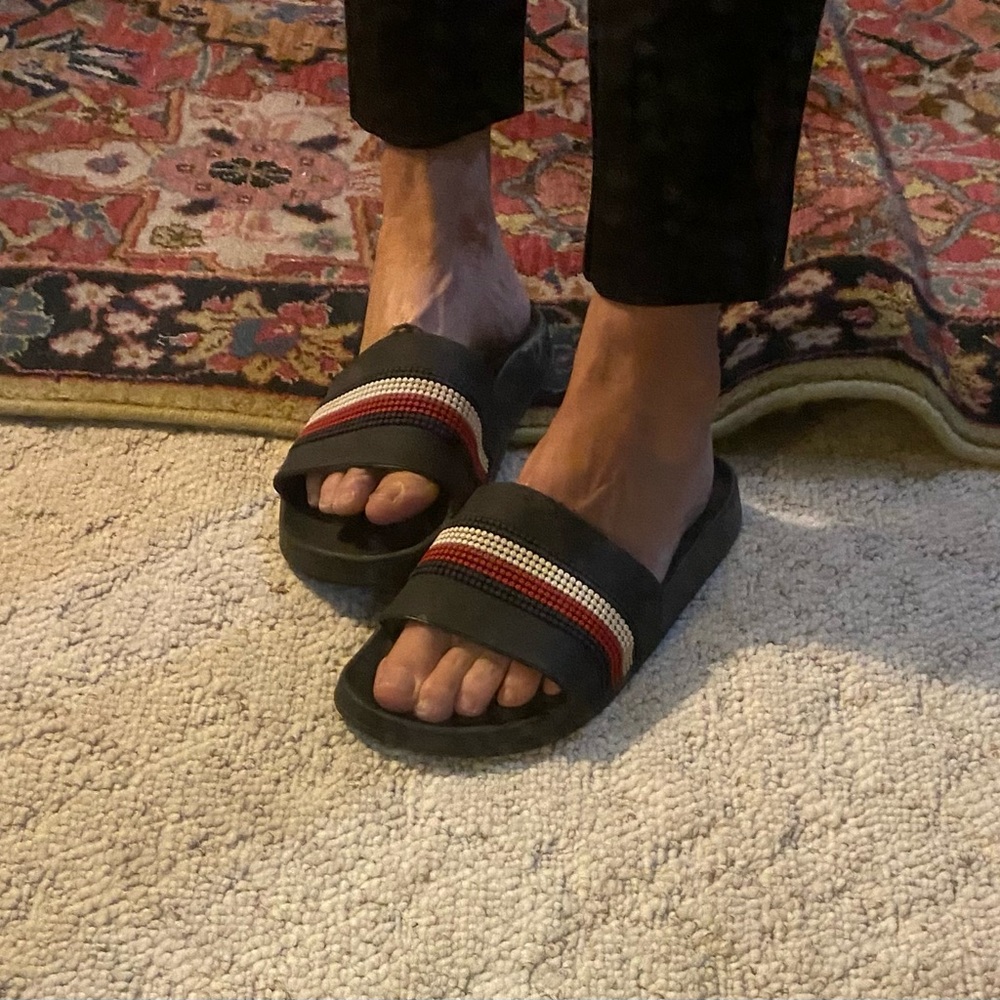 Tommy Hilfiger Stylish Black Slide Sandals with Red and White Stripes